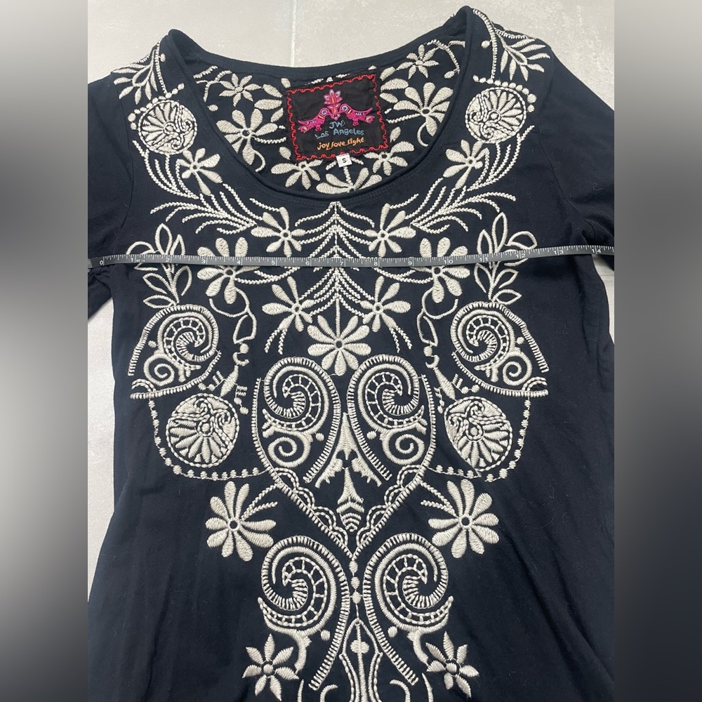 JW Los Angeles, small, long sleeved top, embroidered Black and Ivory (Women’s)